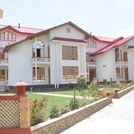 Hotel Al Azrah Srīnagar Esterno foto